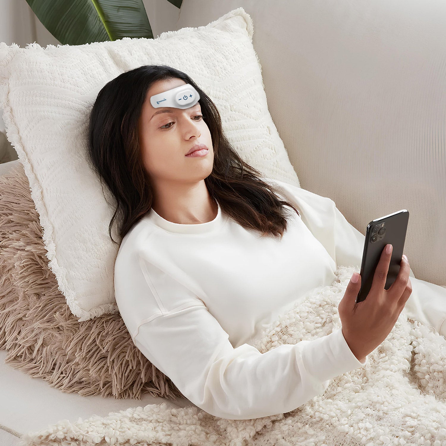 Megelin Dreamate Migraine Treatment Device